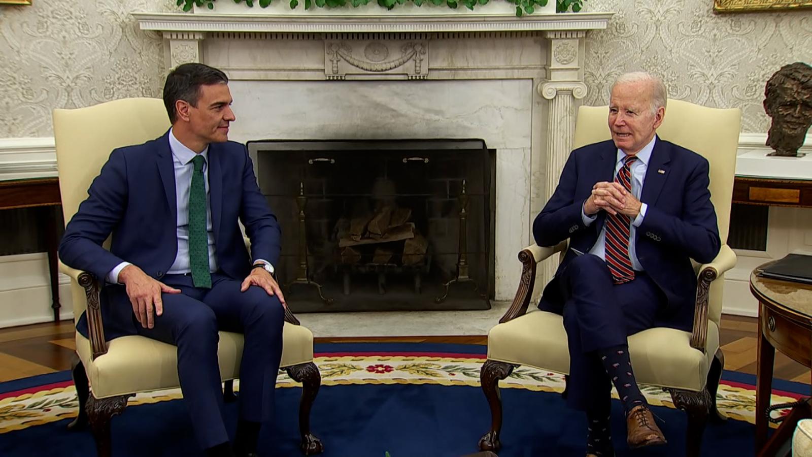 Biden Se Re Ne Con El Jefe Del Gobierno De Espa A Cnn Video