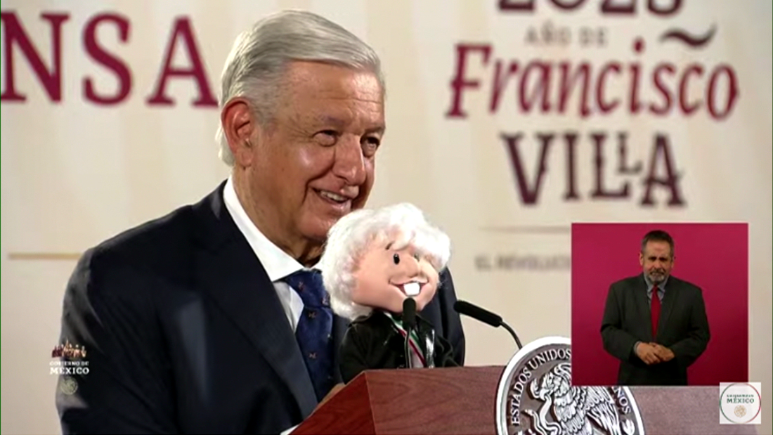 Me Canso Ganso Mira A Amlito El Peluche Del Presidente L Pez