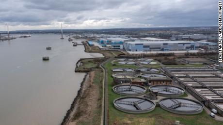 An aerial view shows the Thames Water Long Reach water treatment facility on the banks of the Thames estuary in Dartford, east of London, on March 3, 2023. UK water company Thames Water, one of the UK&#39;s largest, has started releasing an interactive map of its waste water discharges into waterways after a beach pollution scandal last summer. 