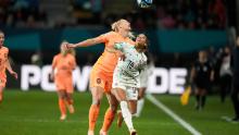 Van der Gragt, left, and Portugal's Jessica Silva battle for possession.