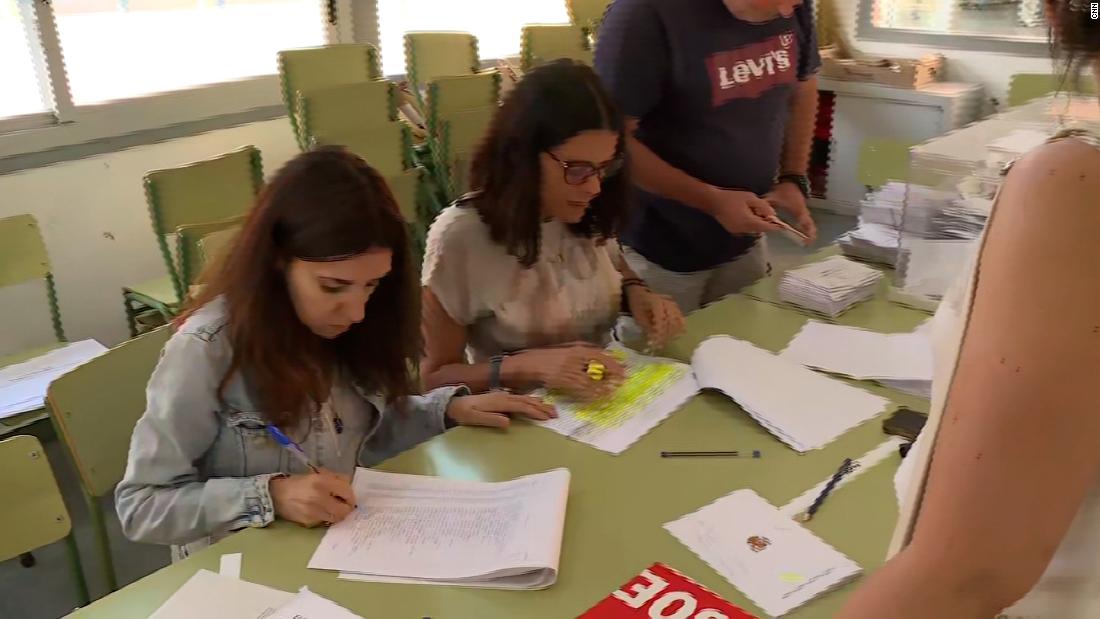 Cierran Los Colegios Electorales En Espa A Y Comienza El Conteo De