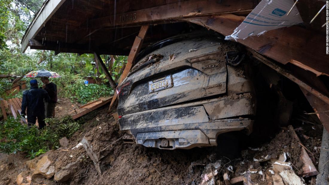 Inundaciones deslaves y destrucción deja a su paso el segundo río