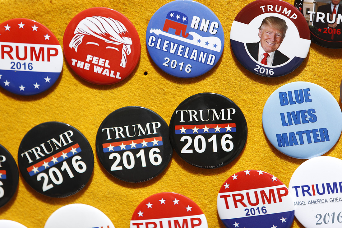 Republican buttons.