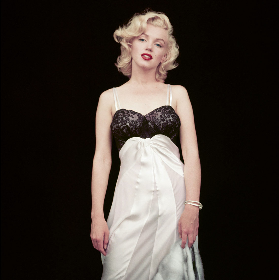 Classic And Never Before Seen Photos Of Marilyn Monroe