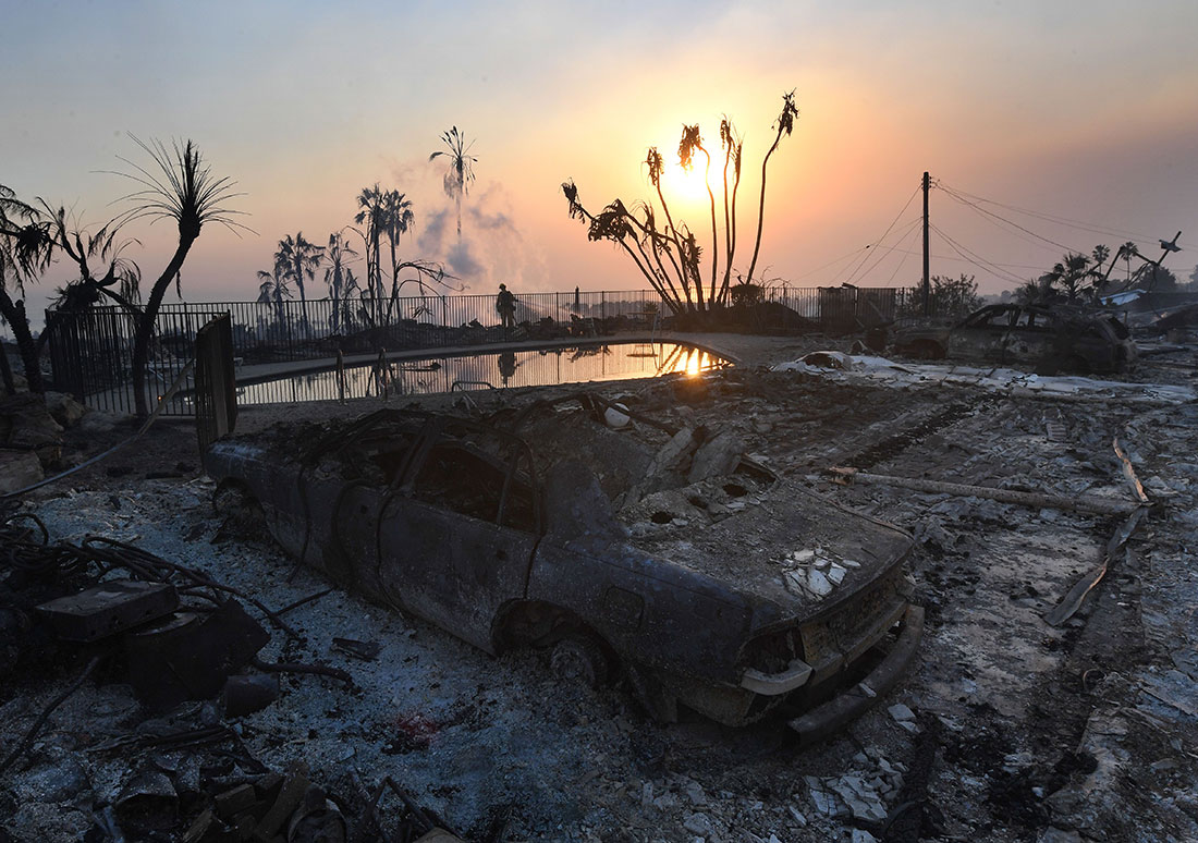 Опасности в Лос Анджелесе. December 2017 Southern California Wildfires.