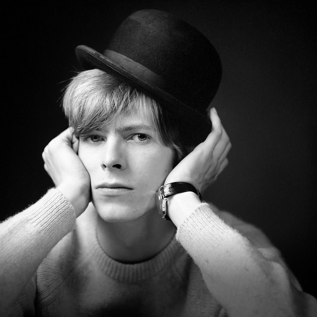 Baby-faced Bowie, before he became a star
