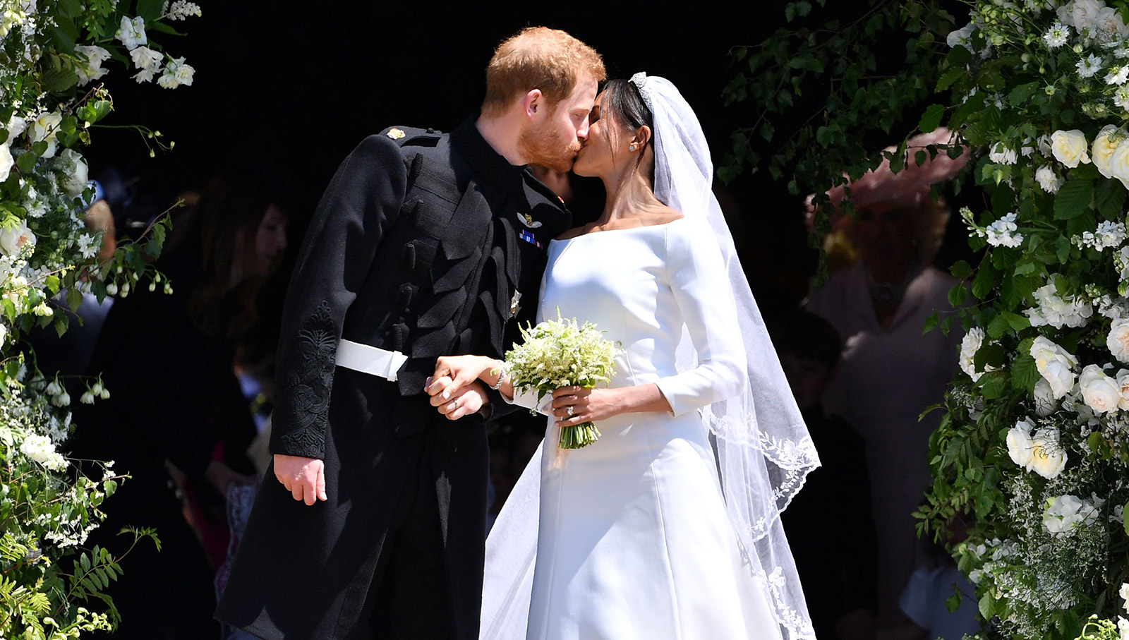 meghan markle wedding dress first marriage