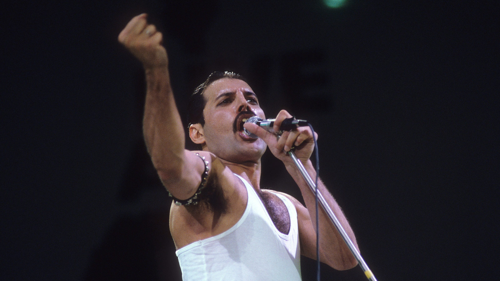 33 years later, Queen’s Live Aid performance is still pure ...

