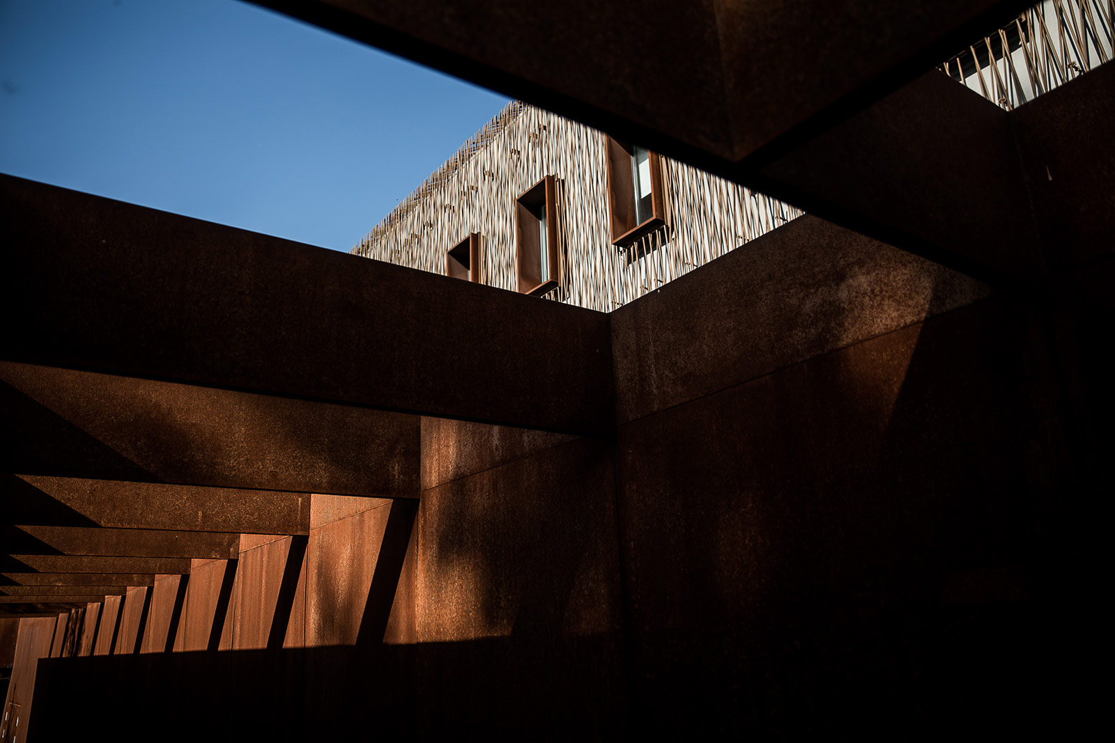 House Of Fates Hungarys Controversial Holocaust Museum