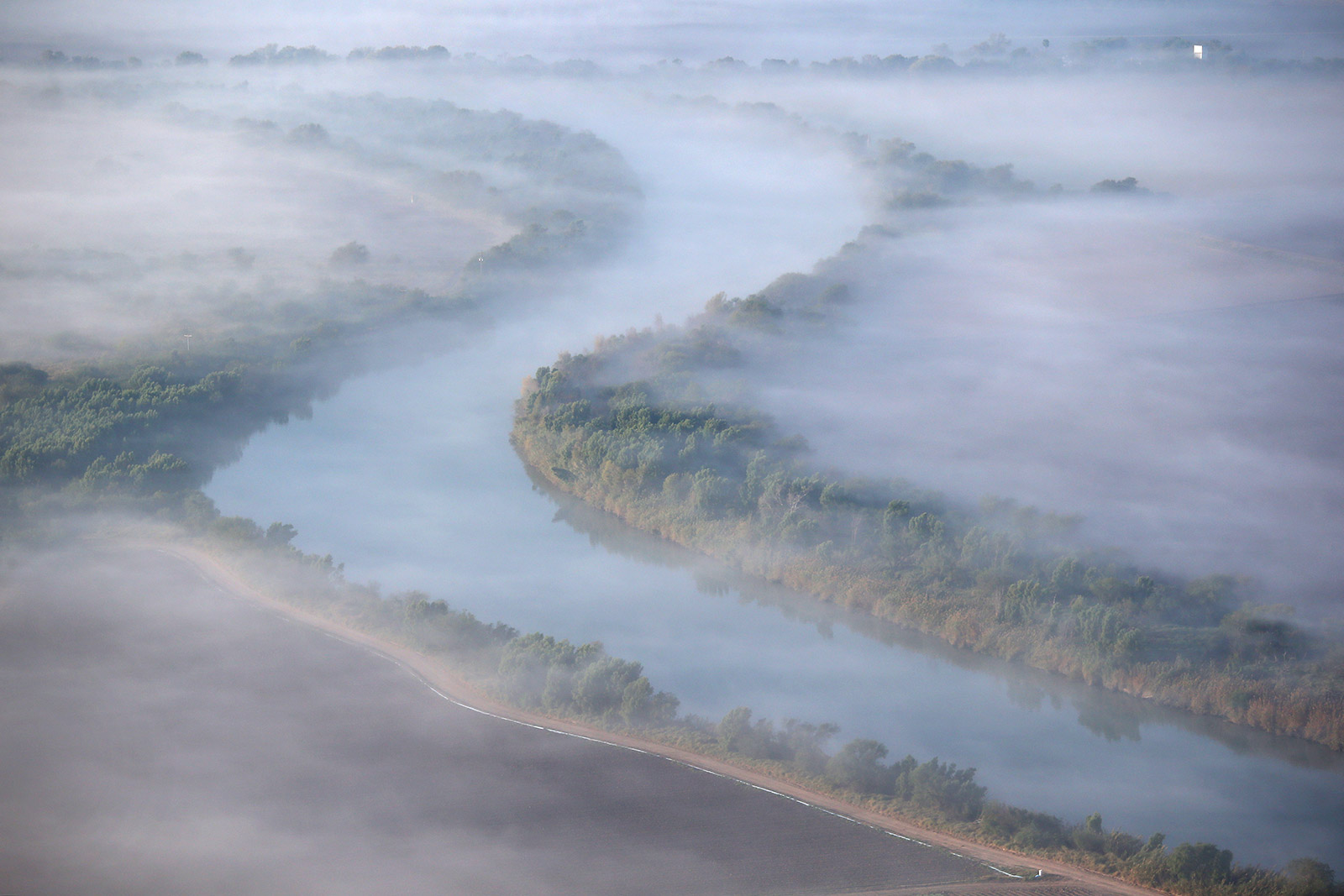 This Is What The Us Mexico Border Looks Like Cnn Com