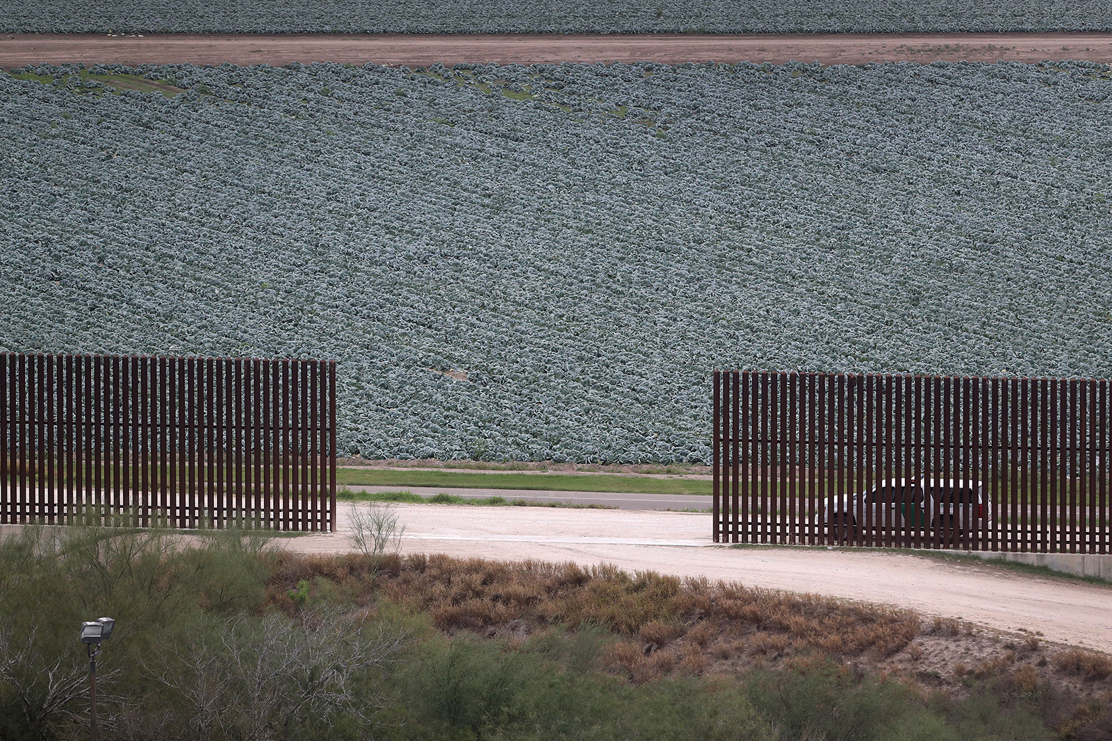 This is what the USMexico border looks like