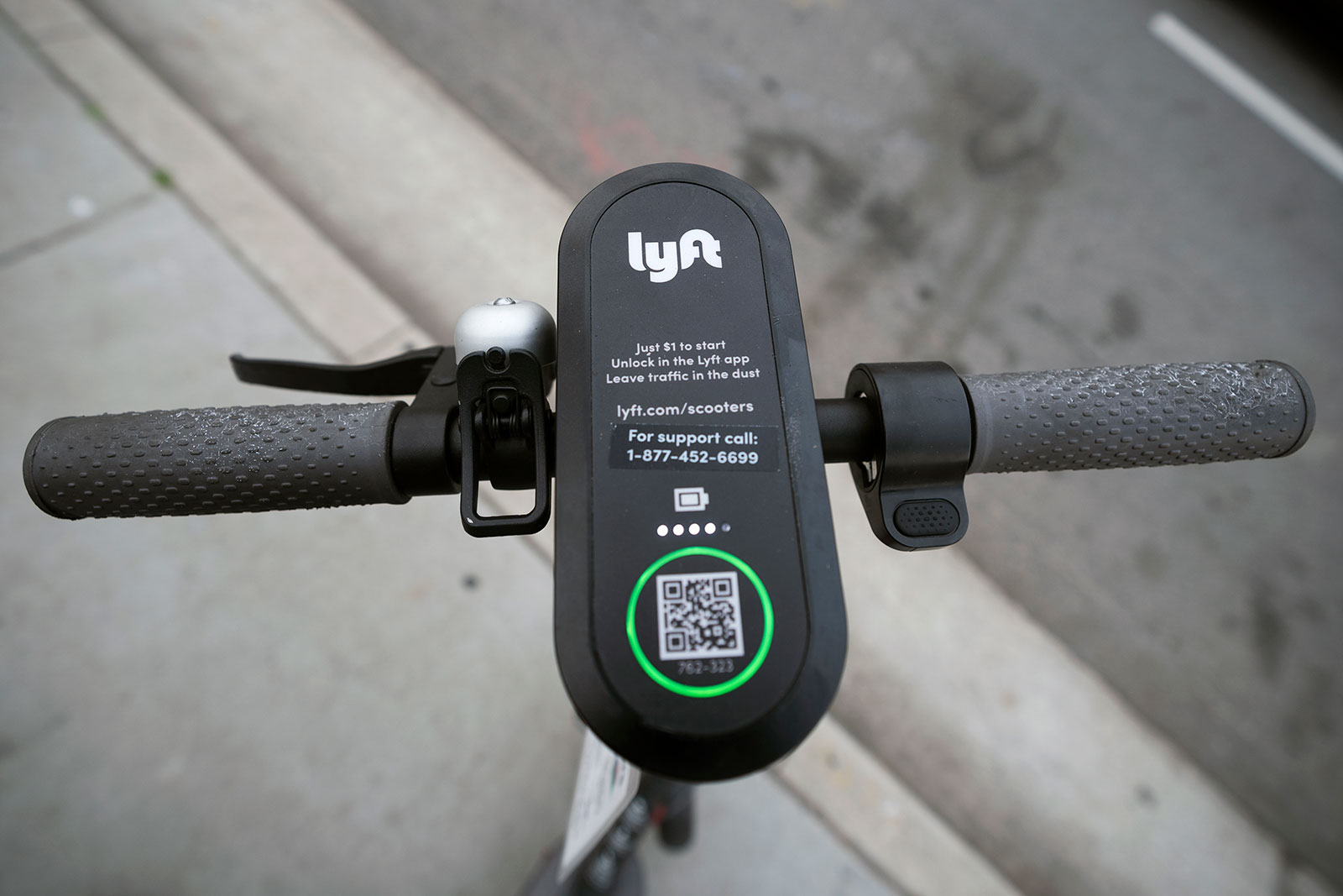 Lyft launches a scooter business