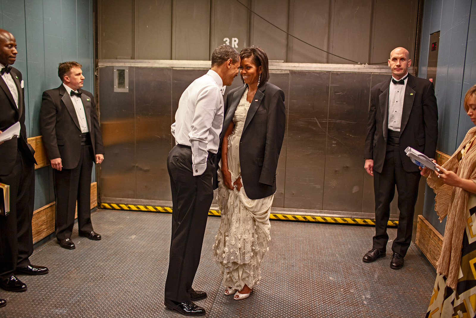 A Behind The Scenes Look At Obamas Rise To The White House - 