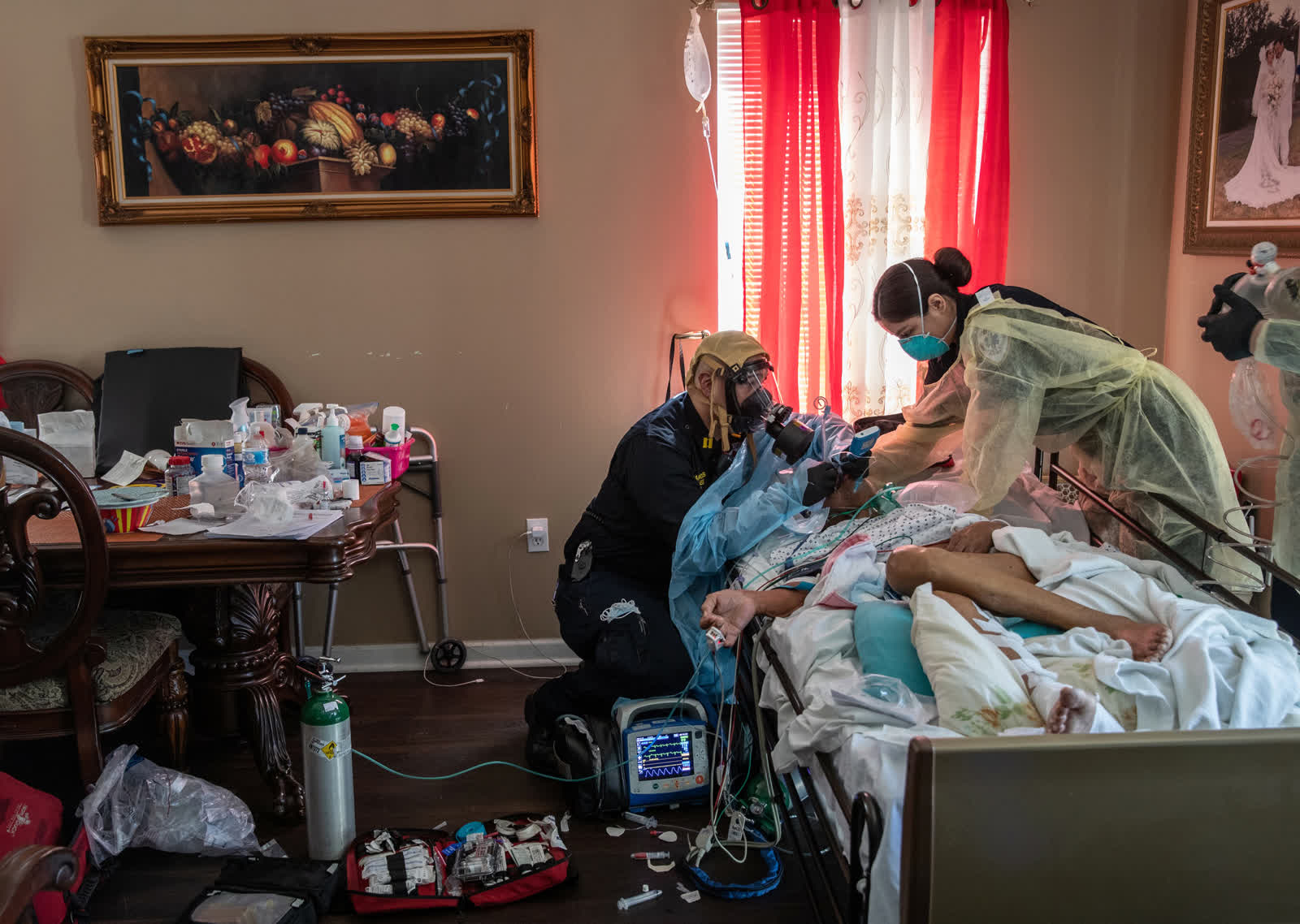 Sexy doctor in medical mask make protective injection. Naked nurse prepares  syringe. Medic in disposable medical clothing. preparing vaccination  against for a pandemic and flu season. Photos