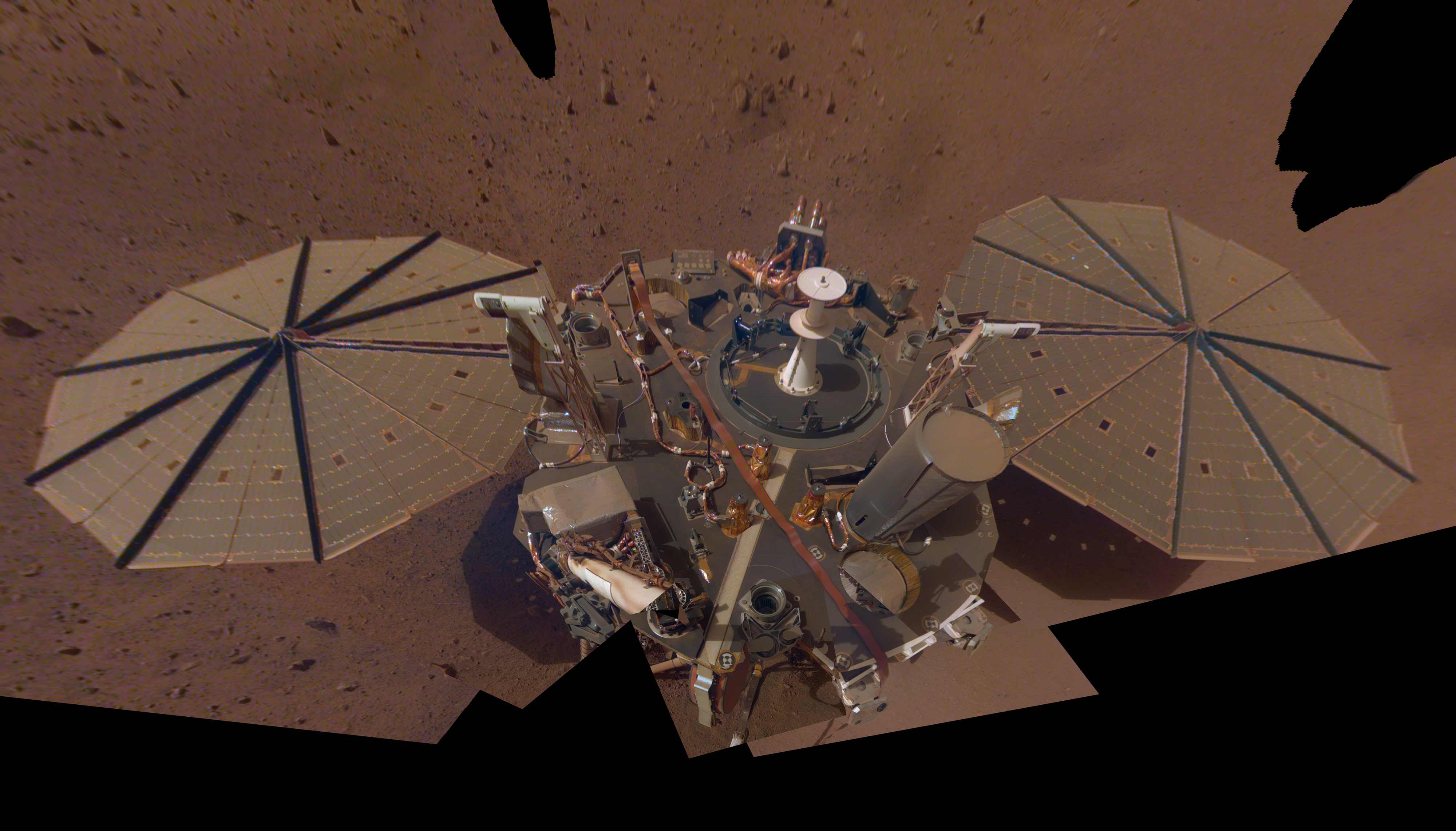 NASA&#39;s <a href="https://www.cnn.com/2022/05/25/world/nasa-mars-insight-lander-final-selfie-scn/index.html" target="_blank">InSight Mars lander</a> poses for its final selfie on April 24. The space agency said in May that InSight would soon cease scientific operations due to decreasing power supply.