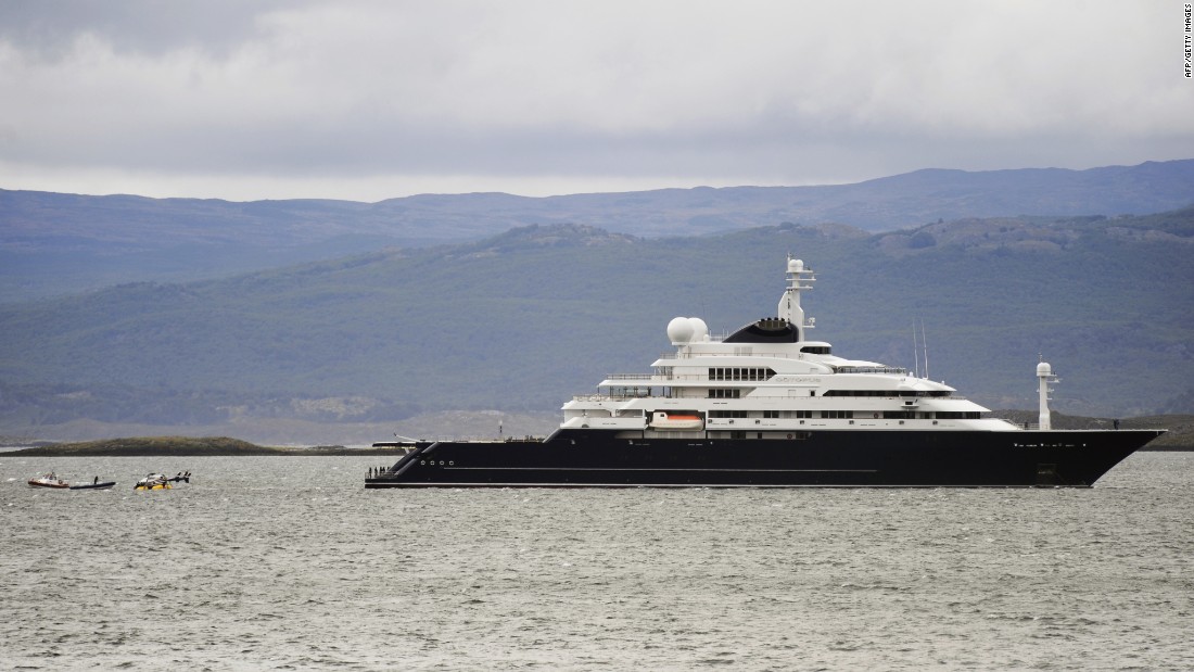 Should &quot;Triple Deuce&quot; be built, Microsoft co-founder Paul Allen&#39;s yacht &quot;Octopus&quot; (pictured) would be bumped to fifth place on the list of world&#39;s biggest private yachts. 