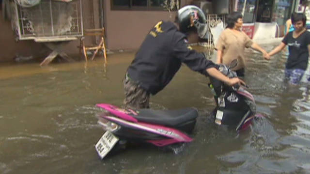 Heavy cost of Thai floods
