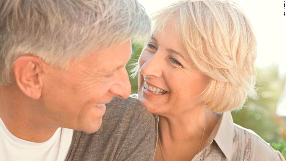 A new study suggests that happiness in older people may lead to a longer life.