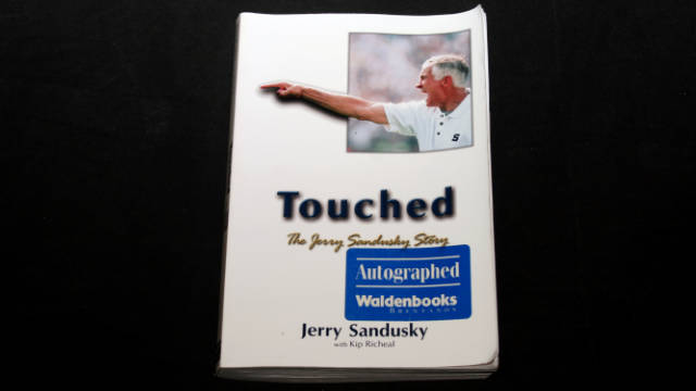 Jerry Sandusky&#39;s book Touched