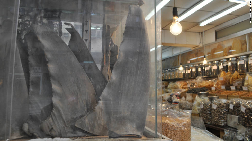 Shark fins are displayed at a dried sea food store on Hong Kong&#39;s Dried Seafood Street. 