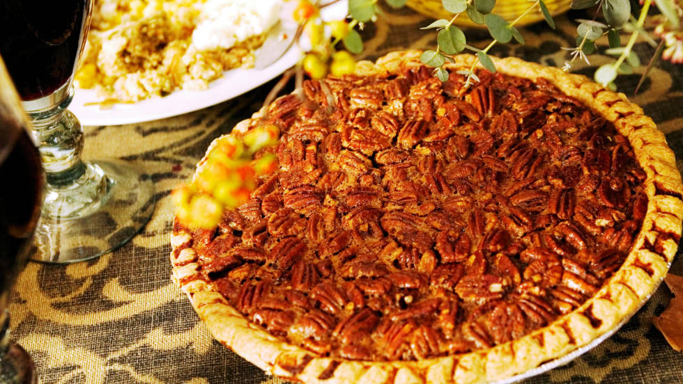 Although pecans themselves are good for the heart, plop them in a pie and you could eat more 500 calories and 27 grams of fat in a single slice. Holidays are made for indulgence, but after a typical Thanksgiving meal, the last thing you should do is to top it off with a high-calorie dessert like this. 