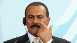 111123072227 yemen saleh hp video Yemen's president signs power transfer deal