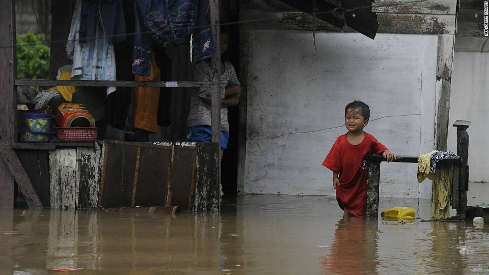 Deadly new, old floods wreak havoc in Thailand - CNN