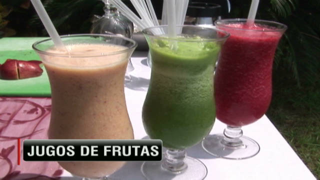 Jugos de frutas para un desayuno sano - CNN Video