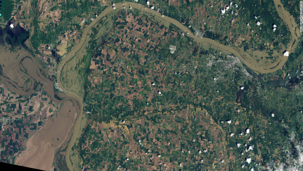 The&lt;a href=&quot;http://edition.cnn.com/2011/US/05/21/flooding/index.html&quot;&gt; flooded outline&lt;/a&gt; of the Mississippi River can be seen meandering into the left edge of this NASA image, with the Ohio River snaking north and east. Parts of the Mississippi experienced its worst floods since 1933 according to the WMO.   