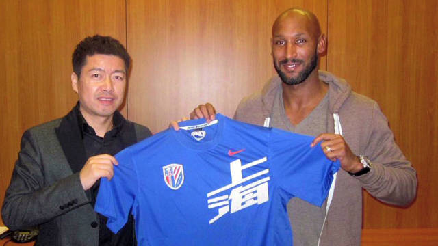 Anelka heads to China on bumper deal