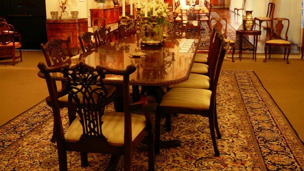Sold Auction Sells Furnishings From Michael Jackson S Last