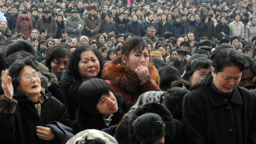 Wenger to step down 111221045719-north-korea-mourners-horizontal-large-gallery