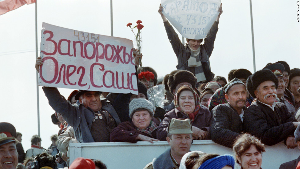 February 1989: Soviet military involvement ends in Afghanistan a month before Russians elect a new parliament in the first free elections since the Soviet Union&#39;s 1917 founding.