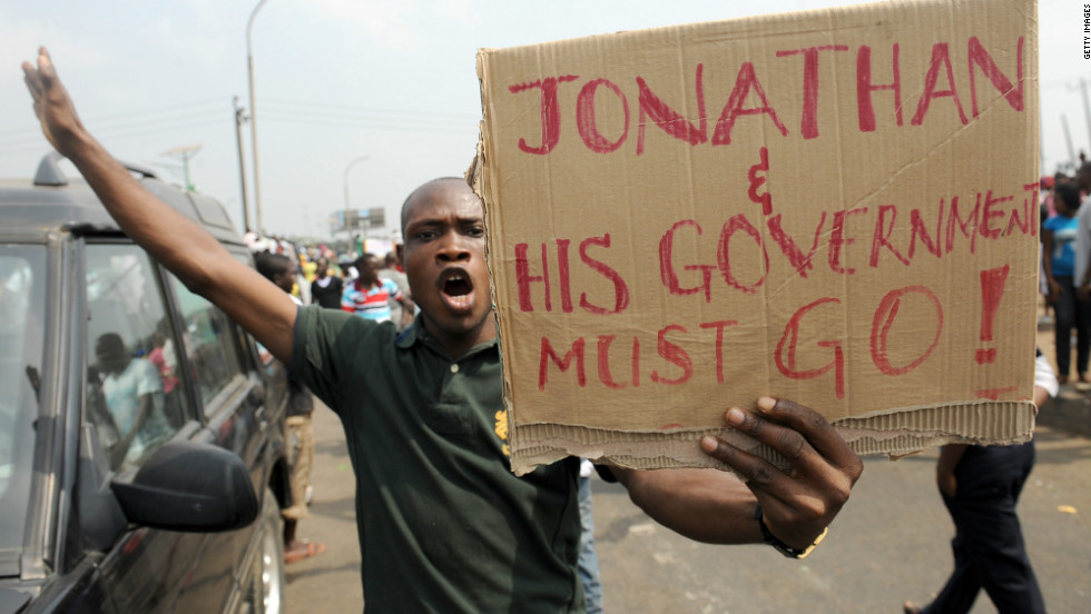 A man protesting against President Jonathan&#39;s government for scrapping oil subsidy.
