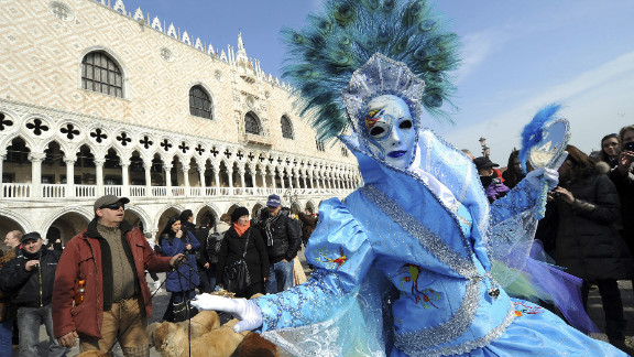 Carnival fever seizes Brazil as parades, block parties kick off