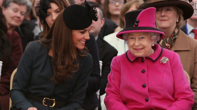 Queen and Catherine attend fashion show 