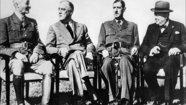 France&#39;s Charles de Gaulle, second from right, opposed UK entry into the Common Market.