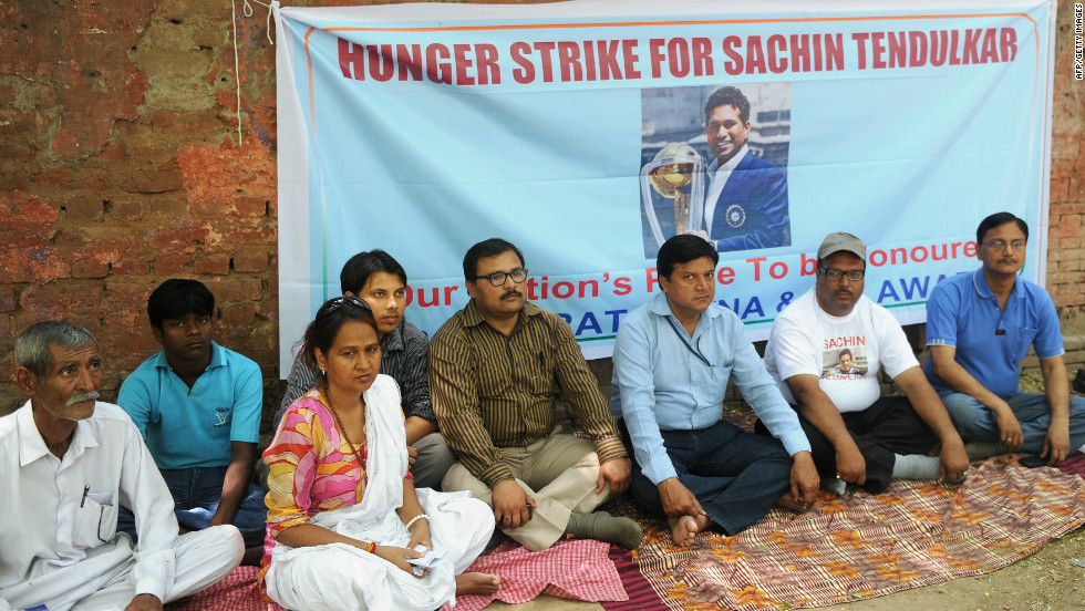 Tendulkar&#39;s supporters held a hunger strike on April 24, demanding the government award him India&#39;s highest civilian award. Chairperson Justice Markandey Katju hit back, arguing that giving the Bharat Ratna to cricketers and film stars who have &quot;no social relevance&quot; makes a mockery of the prize.