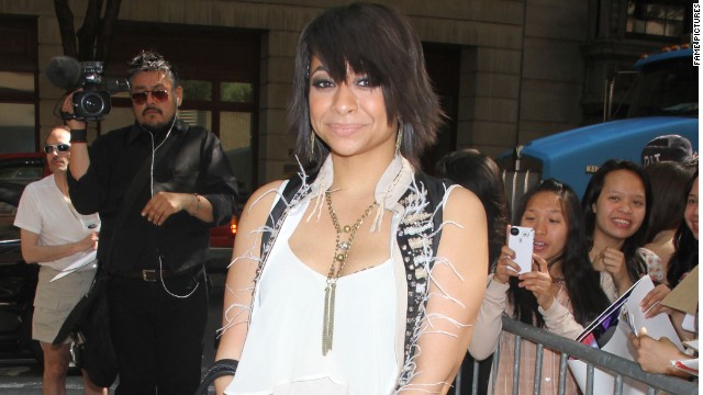 Raven Symone Says She S A Lesbian Grateful For Legalized Gay