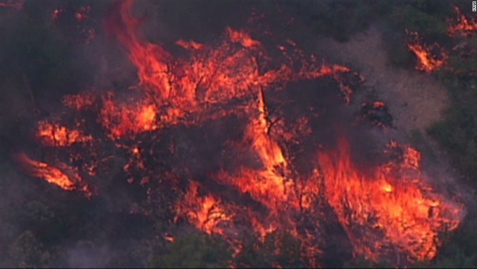 firefighters-battle-largest-wildfire-in-new-mexico-s-history-cnn