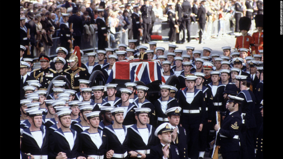 The funeral procession of Lord Louis Mountbatten, an uncle of the queen&#39;s husband, is held in the streets of London in September 1979. Mountbatten was assassinated by the IRA while on vacation in Ireland.