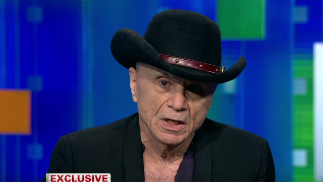 Robert Blake: Cops &#39;ripped my guts out&#39;