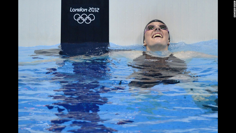 U.S. swimmer Missy Franklin celebrates winning the women&#39;s 100-meter backstroke final swimming event at the London 2012 Olympic Games on Monday, July 30.