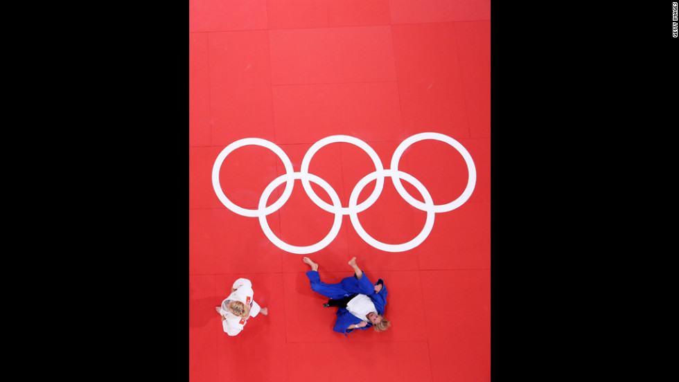 American Kayla Harrison, in white, and Gemma Gibbons of Britain compete in women&#39;s judo on Thursday. 