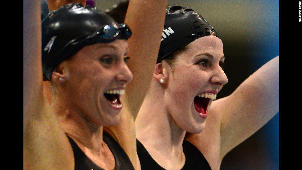 Dana Vollmer, left, and Missy Franklin react after winning gold in the women&#39;s 4x100-meter medley relay.