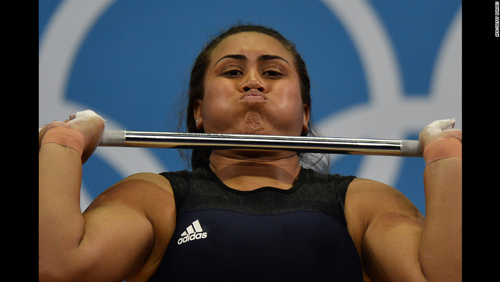 Luisa Peters of the Cook Islands lifts during the women&#39;s 75-plus kilogram group A weightlifting event.