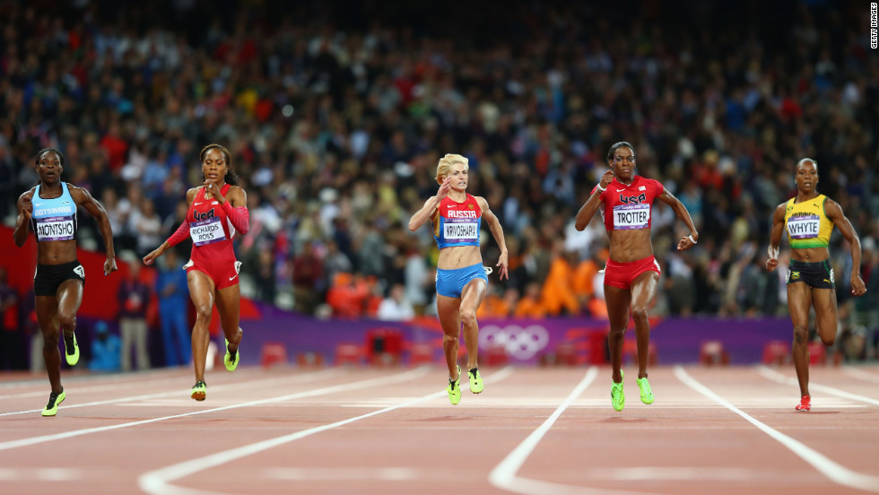 From left, Amantle Montsho of Botswana, Richards-Ross, Antonina Krivoshapka of Russia, Trotter and Rosemarie Whyte of Jamaica run the 400-meter final Sunday.