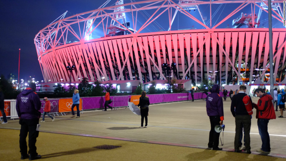 During the day, the Olympic Park in London is heaving with people going to and from events and seeing the sights. But at night, it&#39;s a different story. One day towards the end of the Olympics fortnight, CNN&#39;s Linnie Rawlinson stayed to see what happens once spectators are all inside the venues, watching their evening games. 