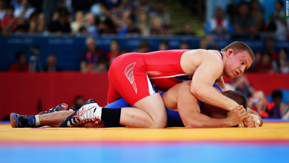 Varner defeated Ukraine&#39;s Valerii Andriitsev in the gold medal match Sunday.