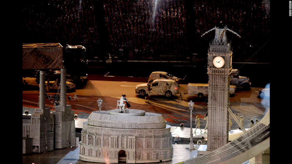 A rendition of London&#39;s Big Ben makes an appearance in the closing ceremony.